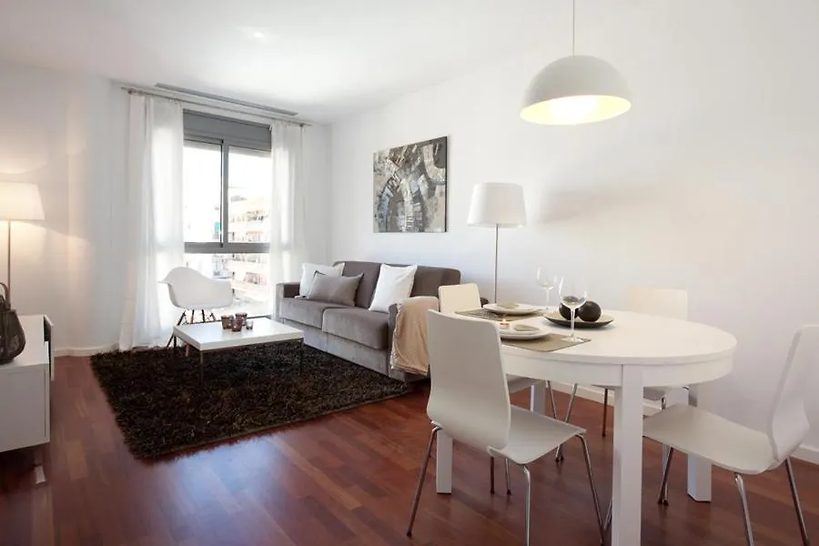 Rent Top Apartments Eixample Barselona İspanya