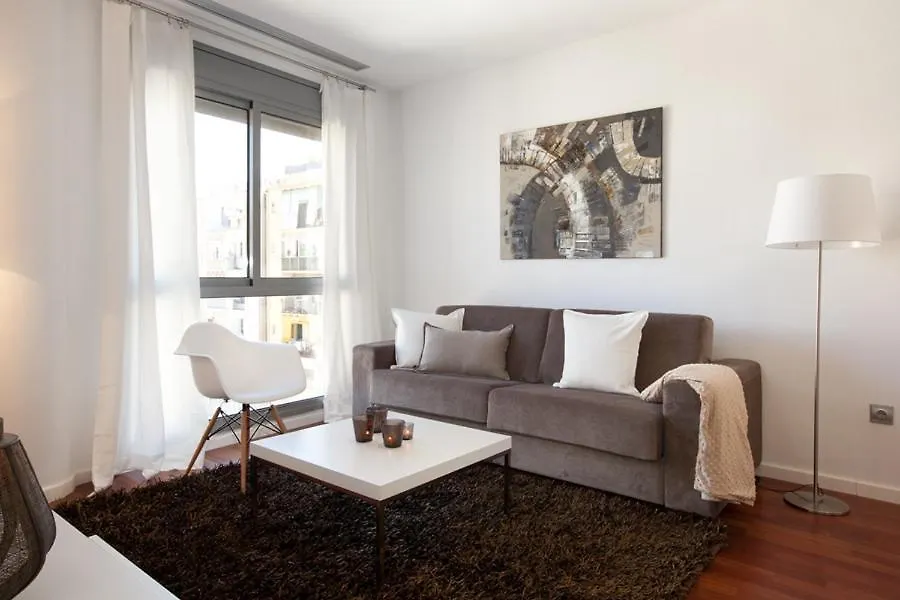 Rent Top Apartments Eixample Barselona İspanya