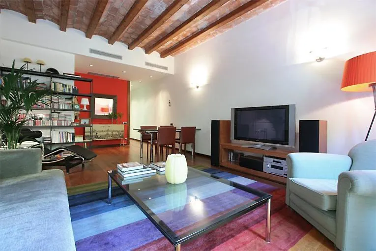 Rent Top Apartments Eixample Barselona İspanya